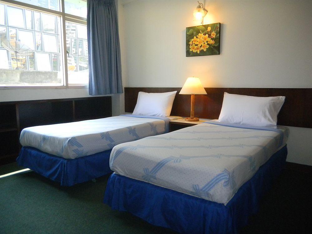 Ruamchitt Travelodge Μπανγκόκ Εξωτερικό φωτογραφία