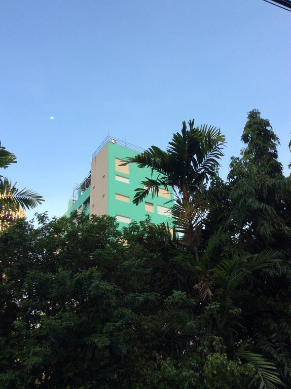 Ruamchitt Travelodge Μπανγκόκ Εξωτερικό φωτογραφία
