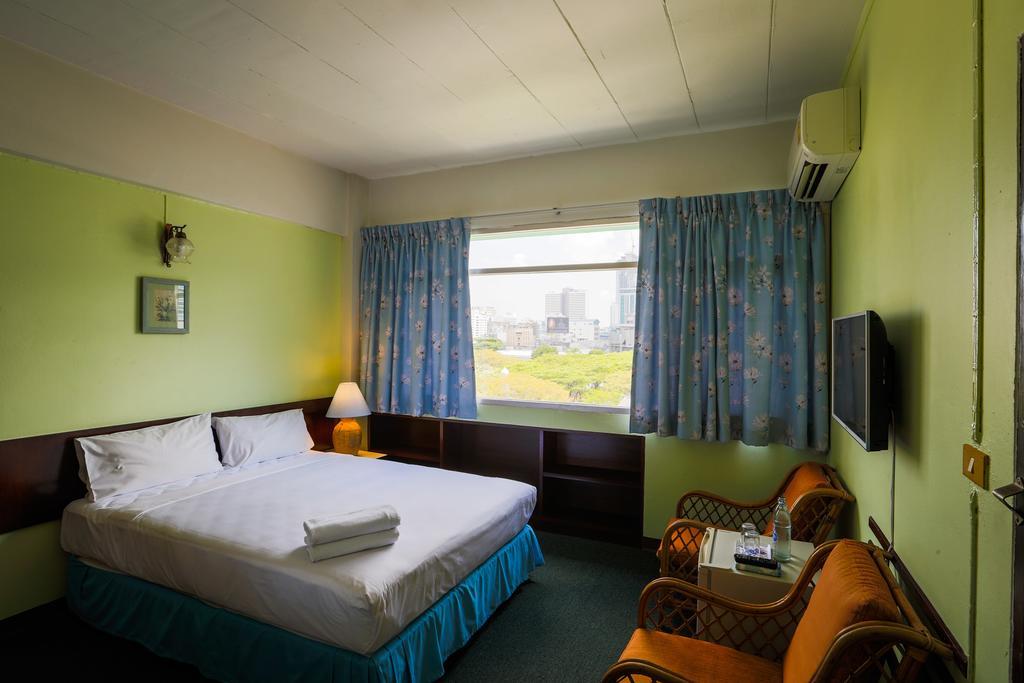 Ruamchitt Travelodge Μπανγκόκ Εξωτερικό φωτογραφία