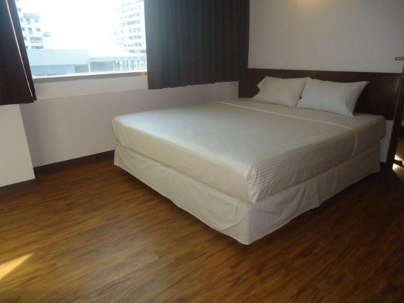 Ruamchitt Travelodge Μπανγκόκ Εξωτερικό φωτογραφία