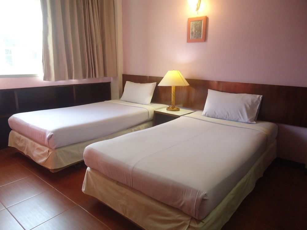 Ruamchitt Travelodge Μπανγκόκ Εξωτερικό φωτογραφία